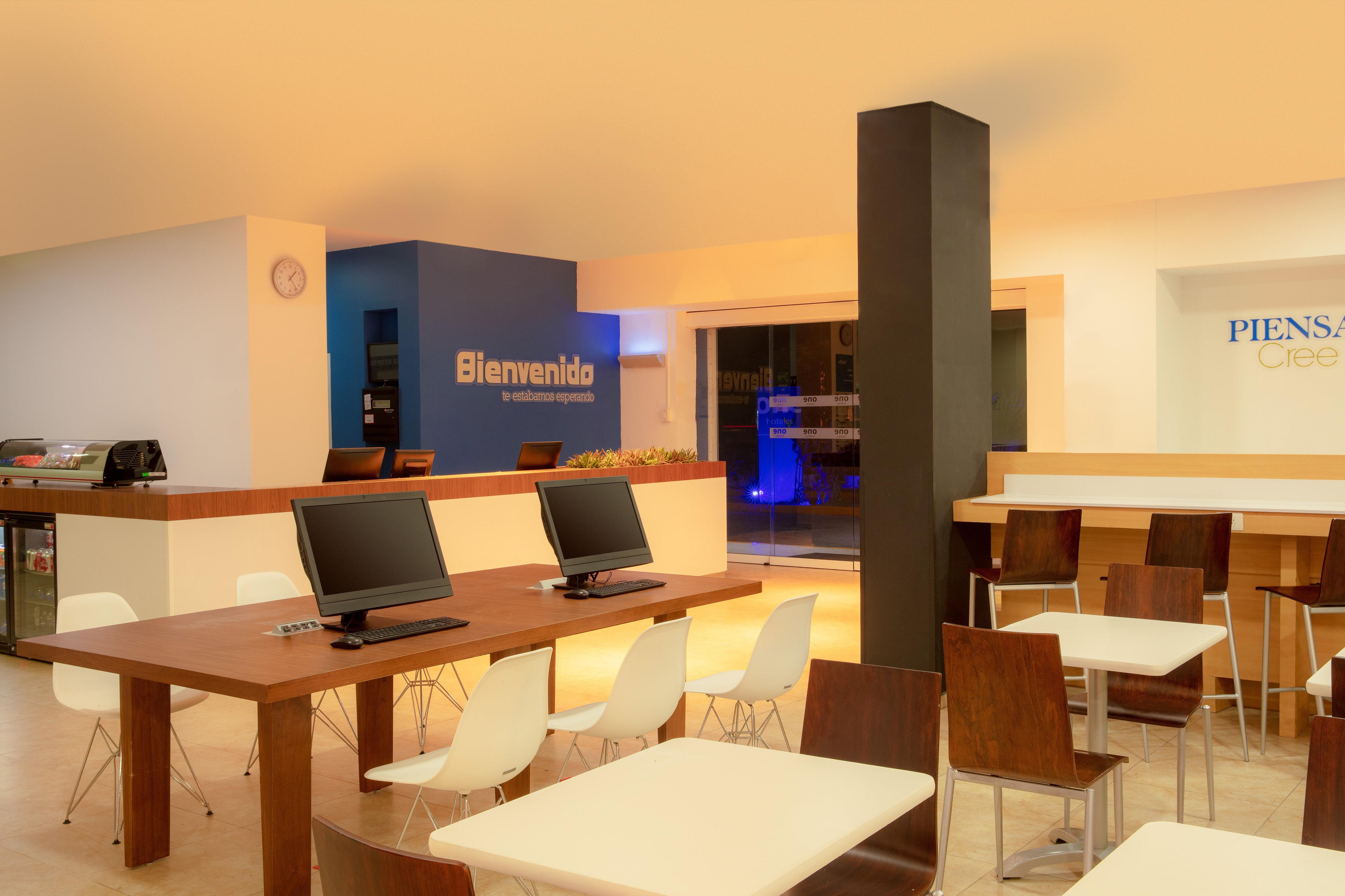 One Cancun Centro Экстерьер фото