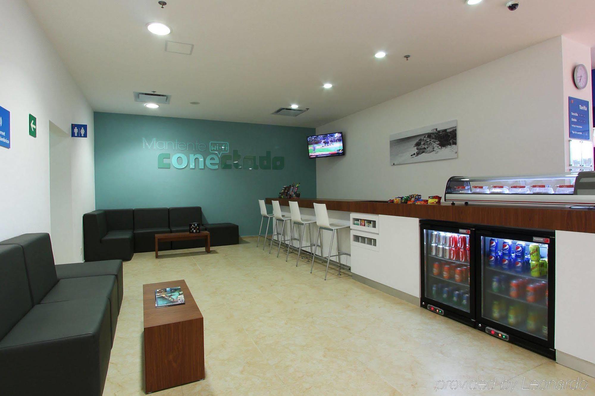 One Cancun Centro Экстерьер фото