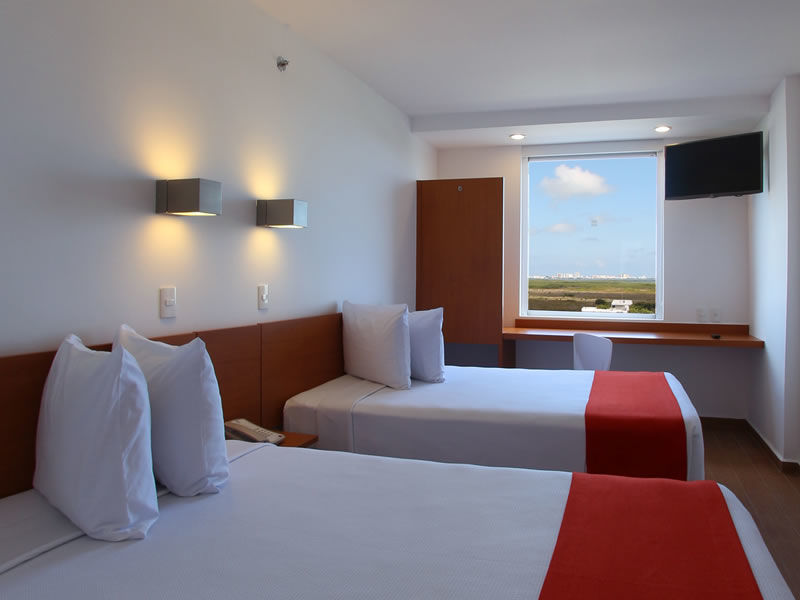 One Cancun Centro Экстерьер фото